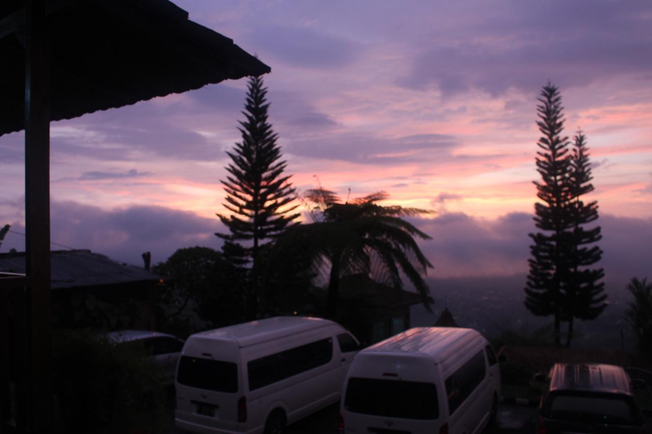 Sukuh Cottage Tawangmangu Exterior photo